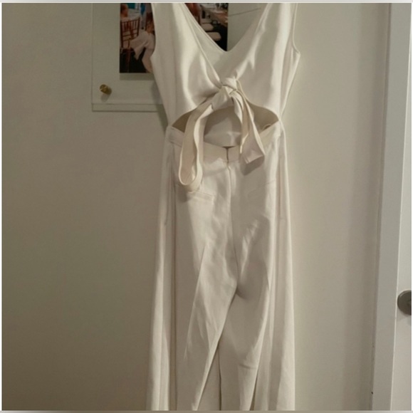 Club Monaco White Tie Back Jumpsuit with original garment bag - Picture 10 of 10
